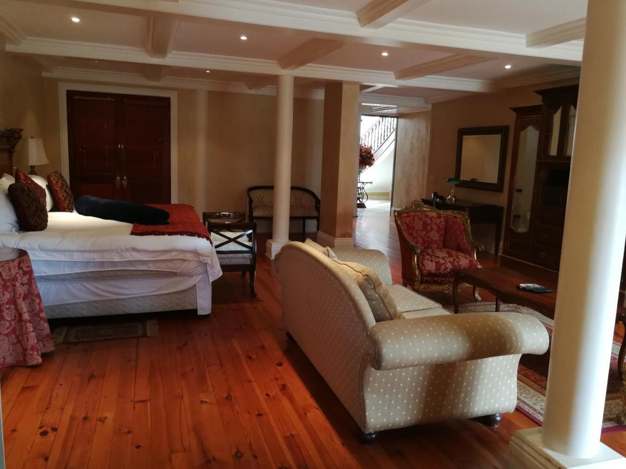 Cricklewood Apartments Pretoria-Noord Extérieur photo